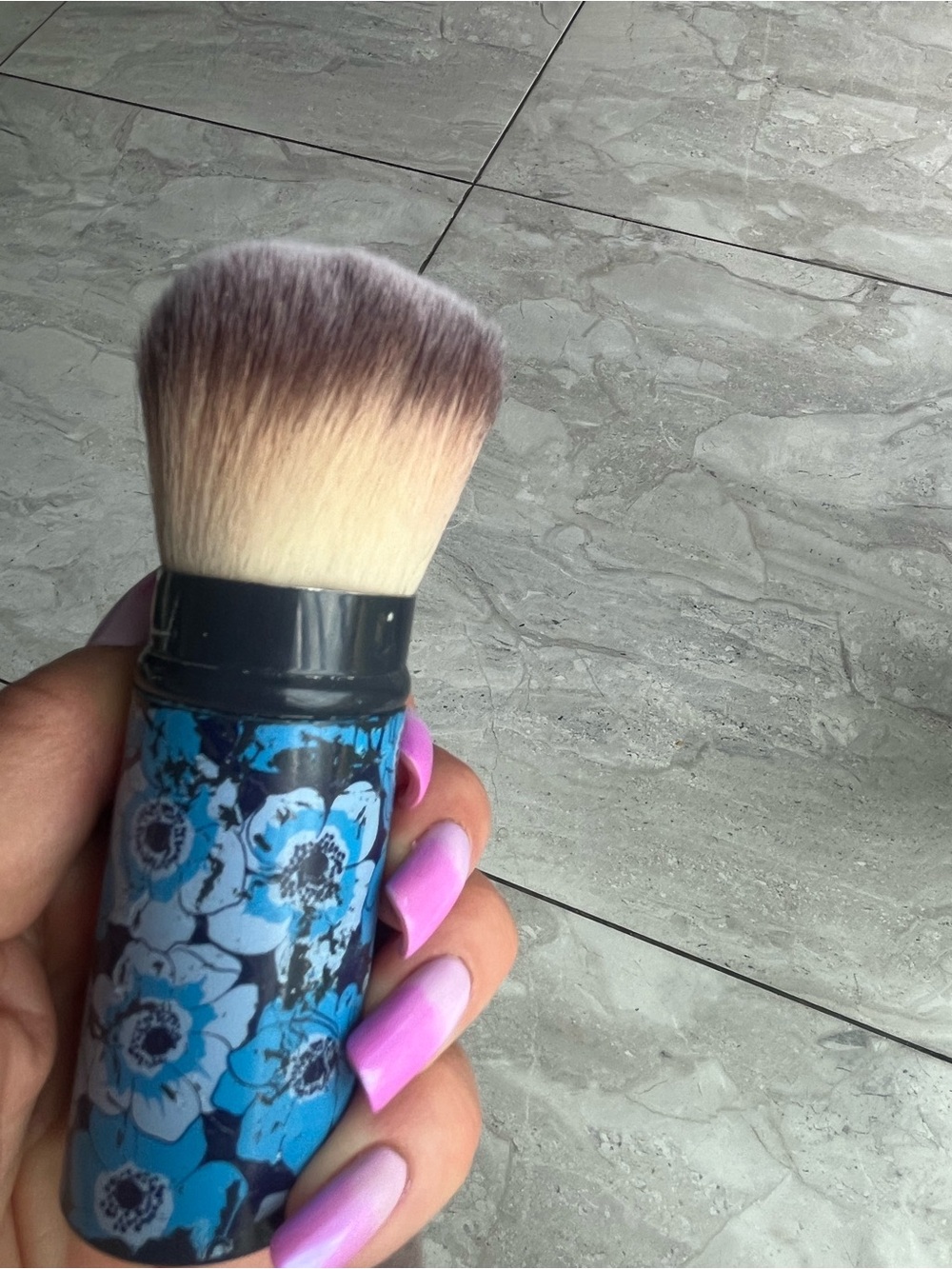 Isaac Mizrahi Navy and blue travel make up brush - Picture 7 of 7